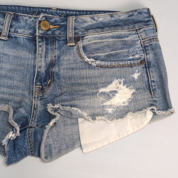 3/$20 American Eagle Denim Mini Shorts Distressed Ripped Cut Off Womens Size 8 - Picture 3 of 9